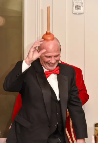 party magic-plunger